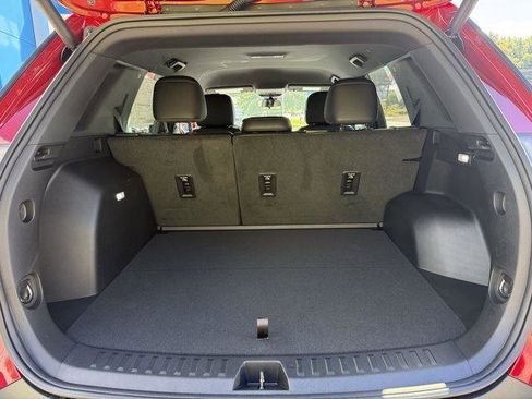 New 2026 Chevrolet Equinox LT w/ Convenience Package II image 17