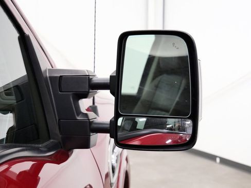 Used 2017 Nissan Titan Platinum Reserve AWD/4WD image 39