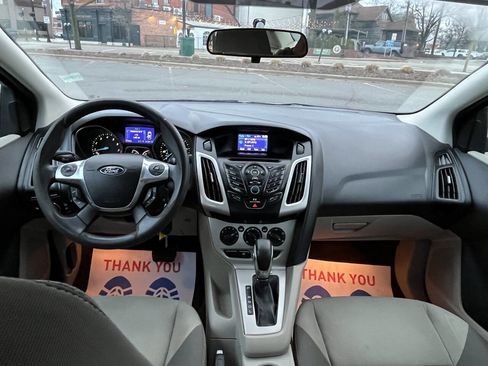 Used 2013 Ford Focus SE image 17