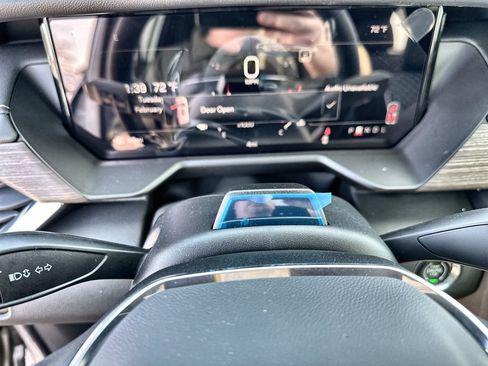 New 2026 GMC Acadia Denali w/ Super Cruise Package image 30