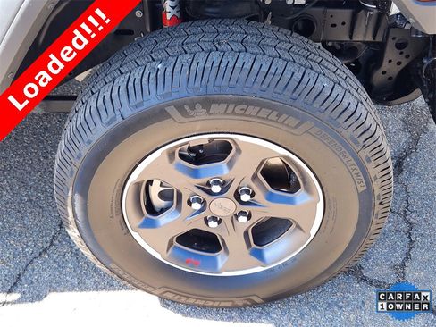 Used 2020 Jeep Gladiator Rubicon image 15