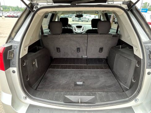 Used 2013 GMC Terrain SLE FWD image 17
