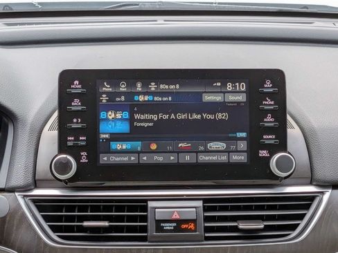 Used 2022 Honda Accord Touring image 17