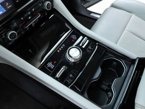 Used 2021 Jeep Grand Cherokee L Overland w/ Luxury Tech Group IV image 28