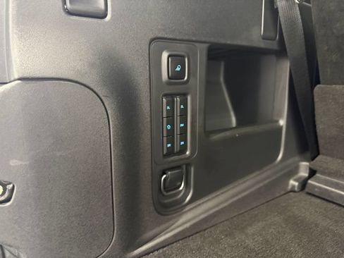 Certified 2025 Ford Expedition Active AWD/4WD image 33