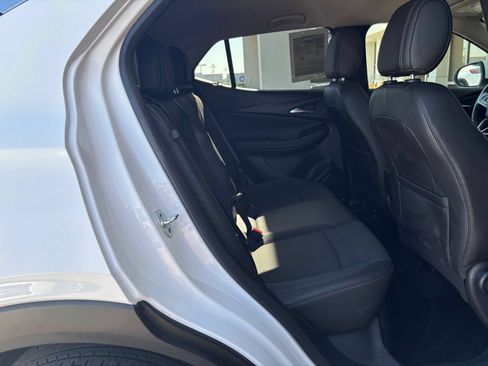 Used 2025 Buick Encore GX Preferred FWD image 27