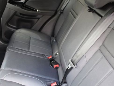 Used 2025 Land Rover Range Rover Evoque S image 5