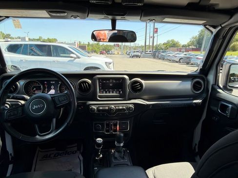 Used 2021 Jeep Wrangler Unlimited Sport AWD/4WD image 11
