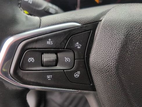 Used 2024 Chevrolet Trax ACTIV FWD image 23