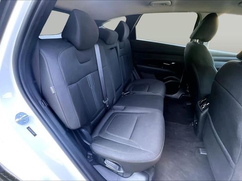 Used 2025 Hyundai Tucson SEL FWD image 21