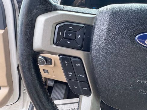Used 2017 Ford F150 Lariat w/ Equipment Group 501A Mid RWD image 13