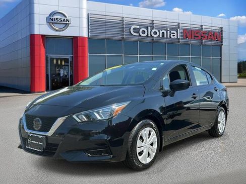 Certified 2021 Nissan Versa S FWD image 1