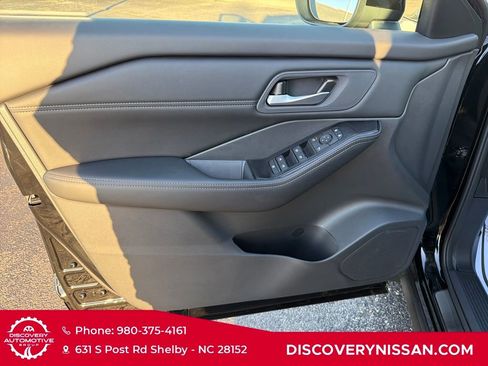 New 2026 Nissan Rogue Dark Armor image 11