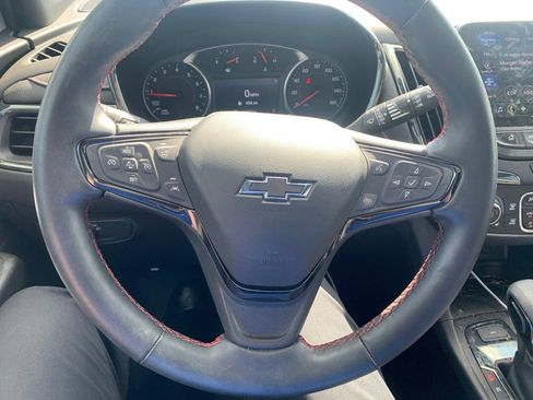 Used 2024 Chevrolet Equinox RS AWD/4WD image 11