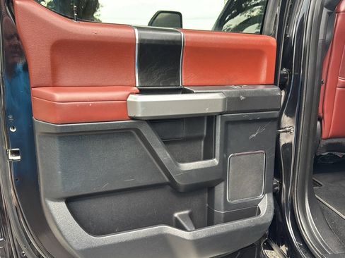 Used 2019 Ford F250 Platinum AWD/4WD image 28
