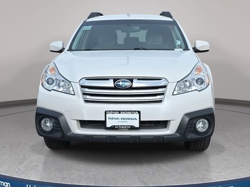 Used 2013 Subaru Outback 2.5i Premium image 3