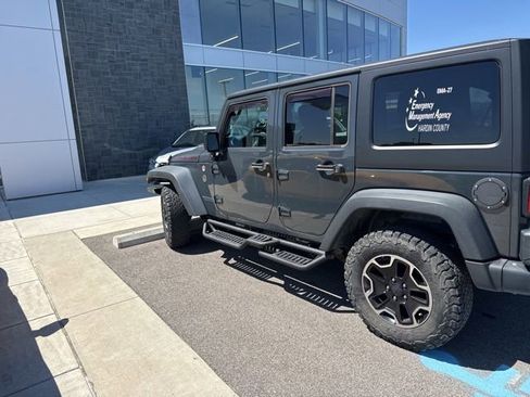 Used 2016 Jeep Wrangler Unlimited Rubicon AWD/4WD image 5