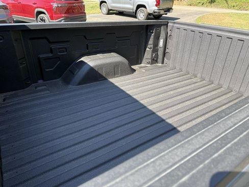 New 2026 Chevrolet Silverado 1500 LT image 17