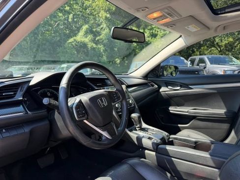 Used 2017 Honda Civic EX-L image 10