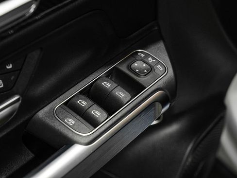 Used 2024 Mercedes-Benz GLB 35 AMG 4MATIC image 42