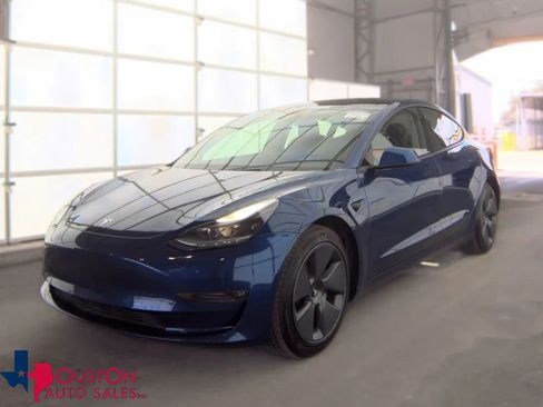 Used 2022 Tesla Model 3 Long Range AWD/4WD image 1