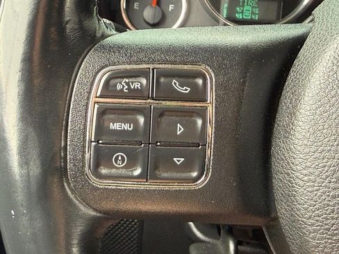 Used 2014 Jeep Wrangler Unlimited Rubicon w/ Connectivity Group AWD/4WD image 20