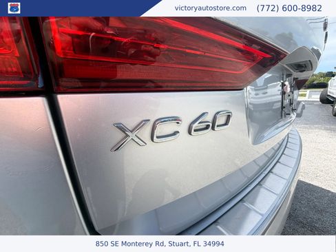 Used 2019 Volvo XC60 T5 R-Design AWD/4WD image 43