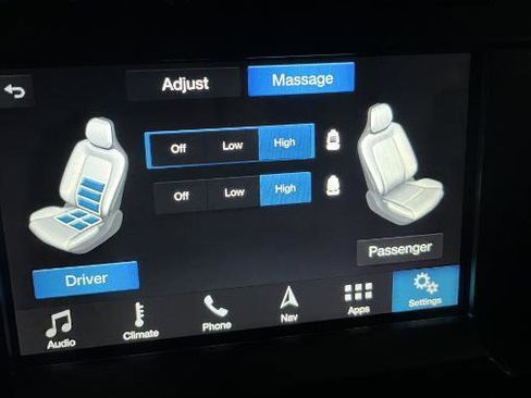 Used 2017 Ford F150 Platinum w/ Equipment Group 701A Luxury image 42