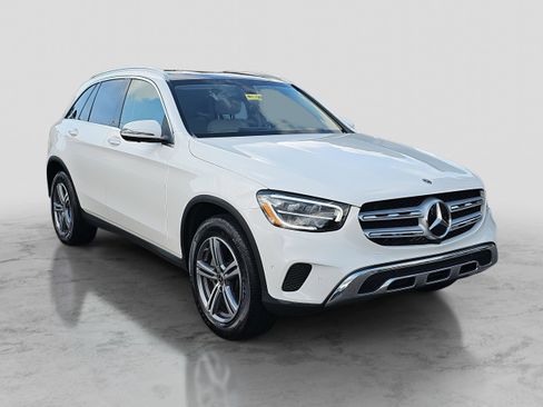 Certified 2021 Mercedes-Benz GLC 300 image 4
