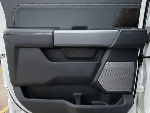 Used 2024 Ford F250 Lariat w/ Lariat Ultimate Package AWD/4WD image 37