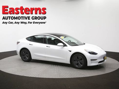 Used 2023 Tesla Model 3 Standard Range RWD image 42