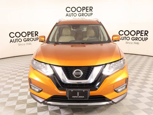 Used 2019 Nissan Rogue SL AWD/4WD image 10
