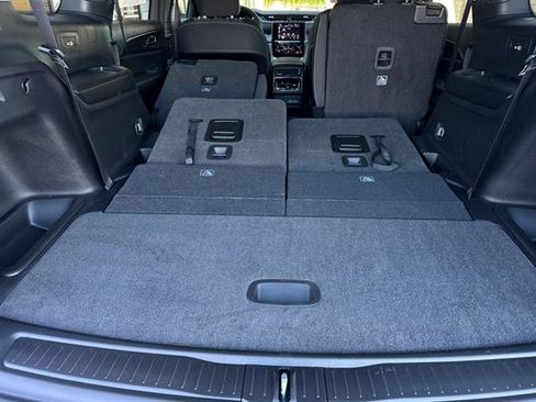 New 2025 Jeep Grand Cherokee L Laredo w/ Luxury Tech Group I image 13