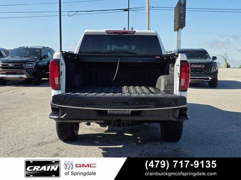 Used 2025 GMC Sierra 1500 AT4X AWD/4WD image 7