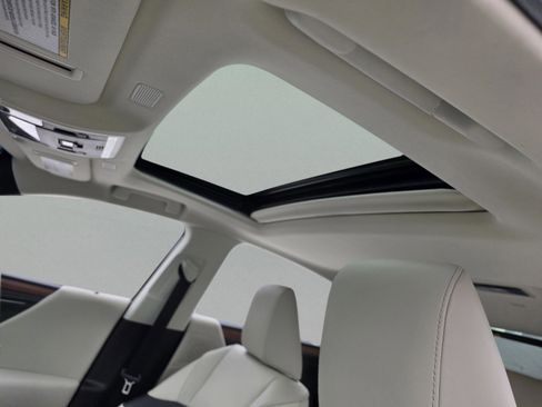 New 2025 Lexus ES 350 w/ Premium Package image 14