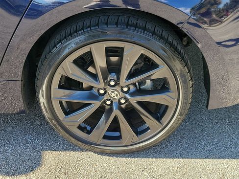 Used 2023 Toyota Corolla SE image 4