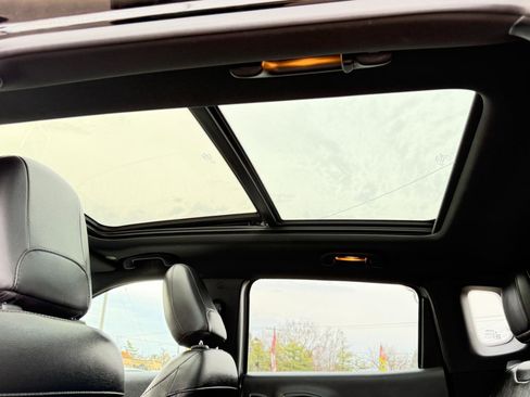 Used 2020 Jeep Compass High Altitude image 30