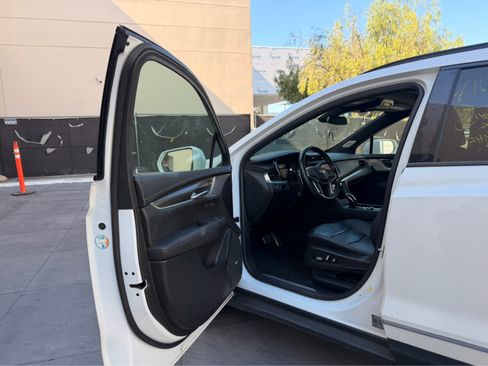 Used 2020 Cadillac XT5 Sportv AWD/4WD image 5