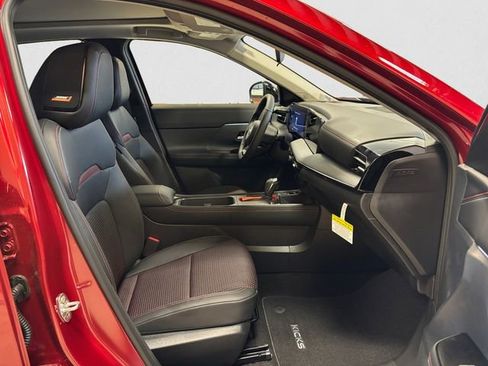New 2026 Nissan Kicks SR w/ SR Premium Package AWD/4WD image 15