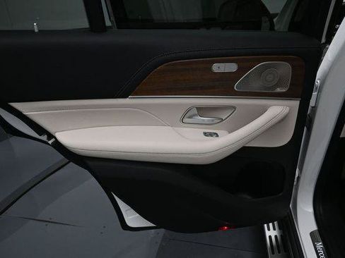 Used 2022 Mercedes-Benz GLE 350 4MATIC image 32