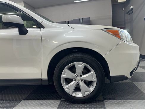 Used 2015 Subaru Forester 2.5i Limited AWD/4WD image 5