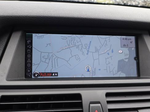 Used 2010 BMW X5 xDrive48i AWD/4WD image 25