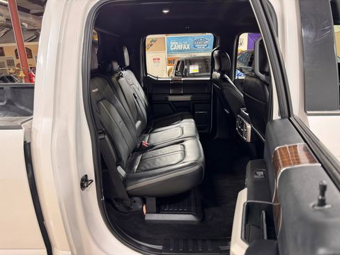 Used 2017 Ford F350 Platinum image 18