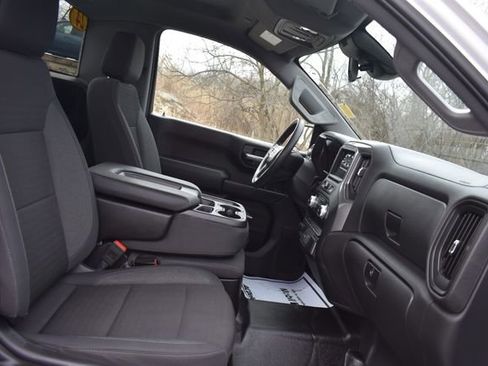 Certified 2024 GMC Sierra 1500 Pro w/ Pro Value Package image 13