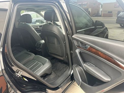 Used 2019 Audi Q5 2.0T Premium Plus w/ Premium Plus Package AWD/4WD image 18