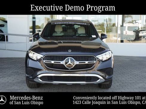 Used 2026 Mercedes-Benz GLC 300 image 3