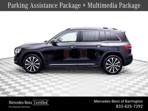 Used 2023 Mercedes-Benz GLB 250 4MATIC w/ Premium Package image 2