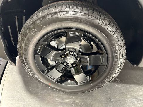 New 2026 Honda Ridgeline Black Edition image 2