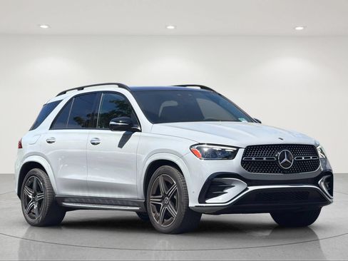 Used 2024 Mercedes-Benz GLE 450e 4MATIC image 7