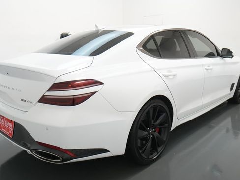 Used 2023 Genesis G70 3.3T w/ Sport Prestige Package image 9